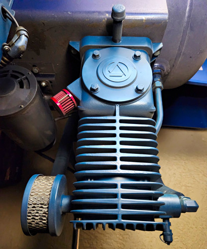 Quincy 5hp piston air - 5hp,